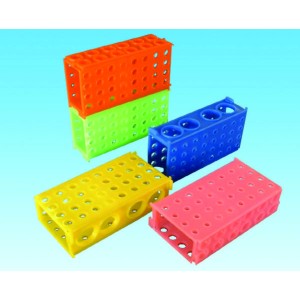 Plastic crucible stands